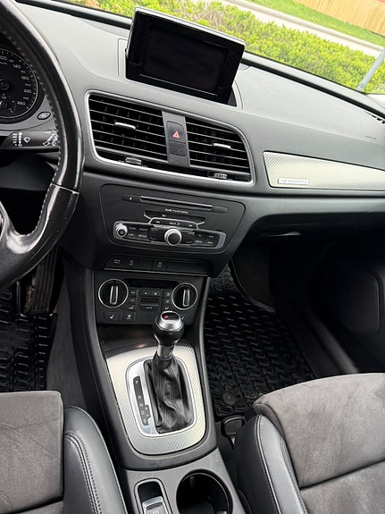 Audi Q3 4 of 5