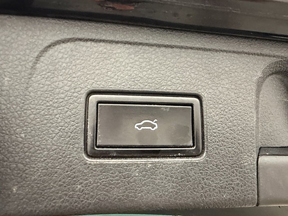 Volkswagen Passat 28 of 30