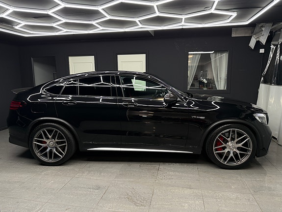 Mercedes-Benz GLC63 4 of 5