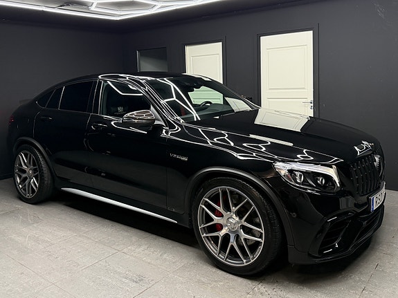 Mercedes-Benz GLC63 3 of 5