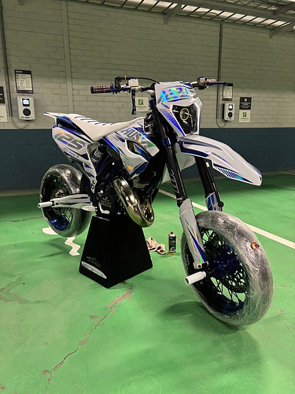 Husaberg TE 125 8 of 9