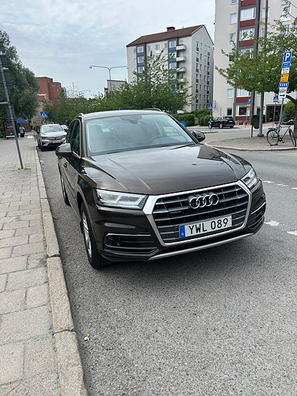 Audi Q5 8 of 12