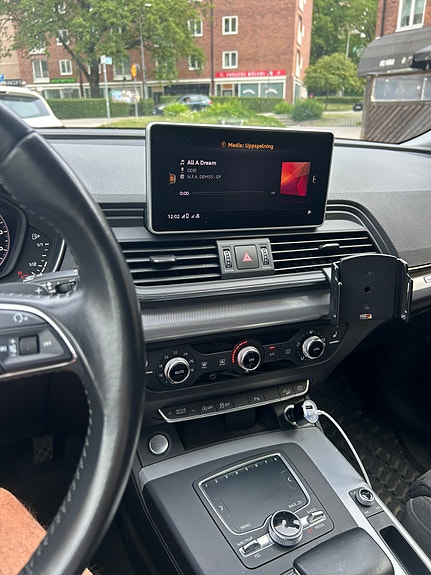 Audi Q5 10 of 12