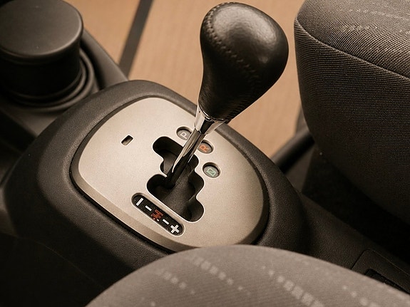 Toyota Yaris 10 of 11