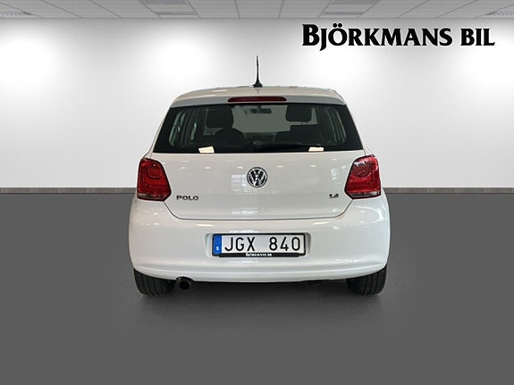 Volkswagen Polo 5 of 5