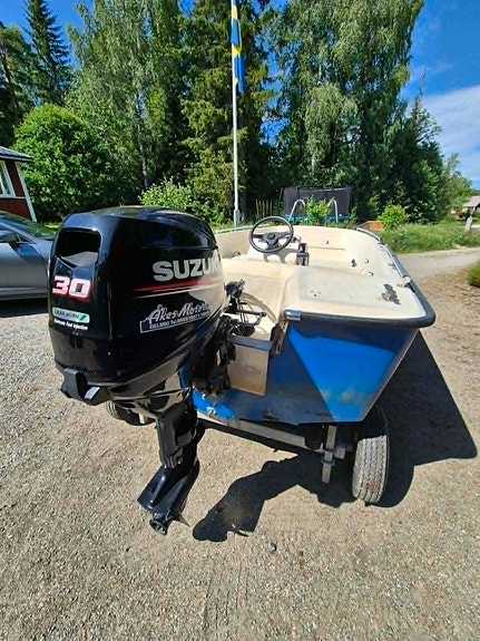 Öppen GRP-motorbåt 2 of 3