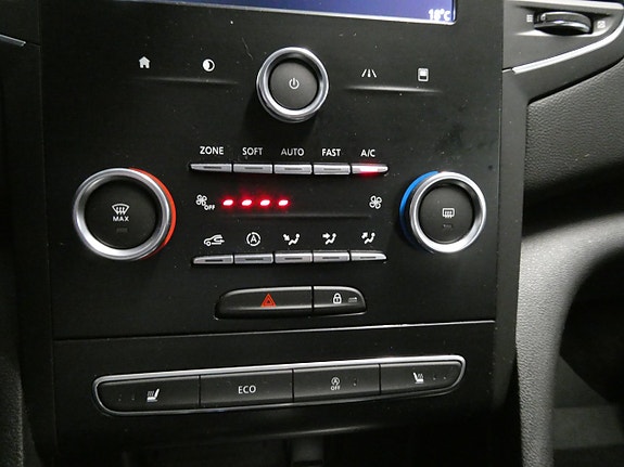 Renault Megane 19 of 24
