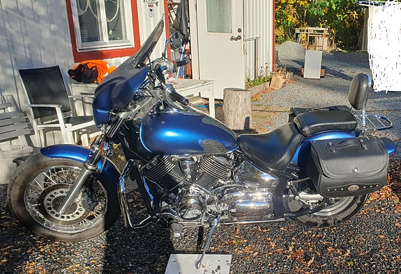 Yamaha XVS1100A 2 of 5