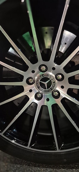 Mercedes-Benz GLE350 de 13 of 24