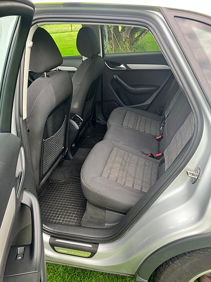 Audi Q3 4 of 5
