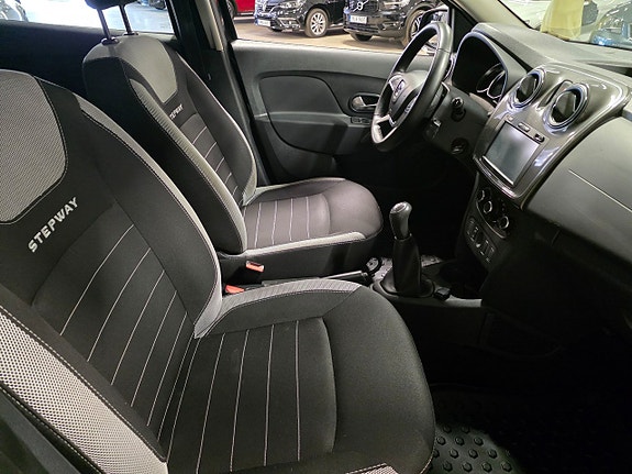 Dacia Sandero Stepway 7 of 10
