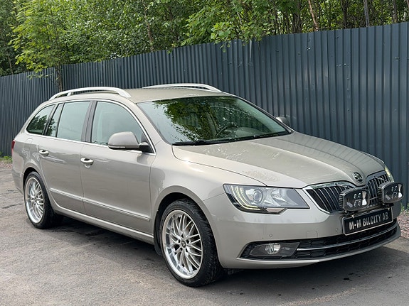 Skoda Superb 4 of 5