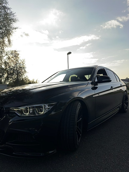 BMW 340i 18 of 19
