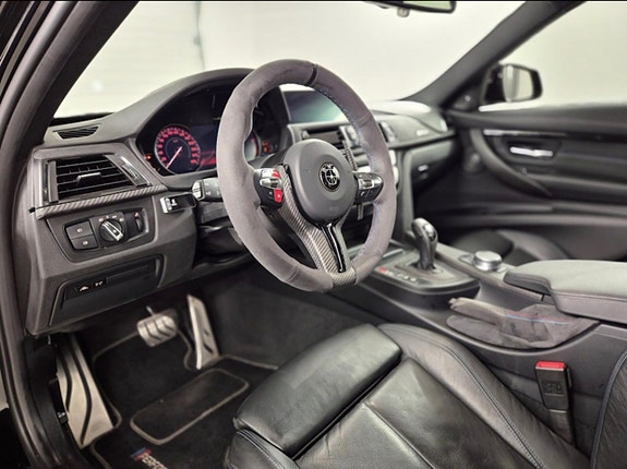 BMW 340i 7 of 19