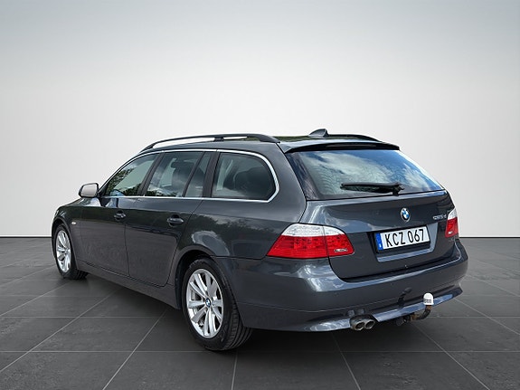 BMW 525d 3 of 5