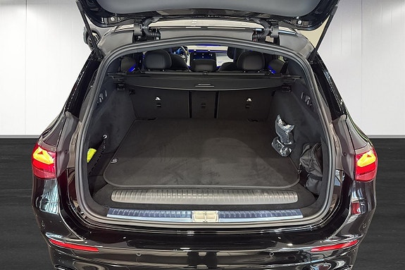 Mercedes-Benz E53 20 of 23