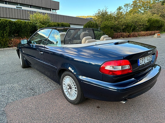 Volvo C70 4 of 16