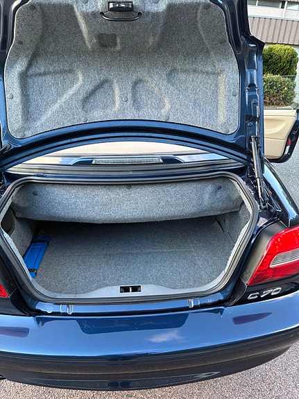 Volvo C70 14 of 16