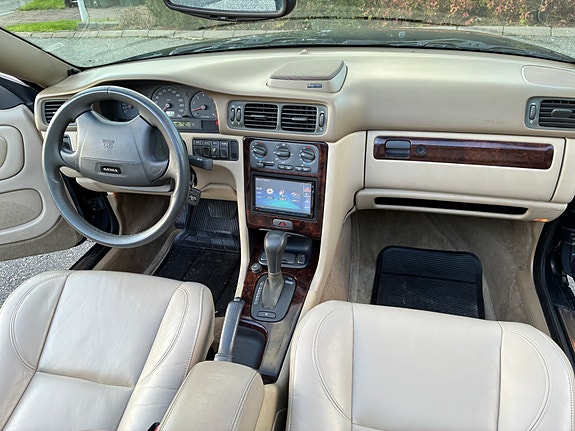 Volvo C70 9 of 16