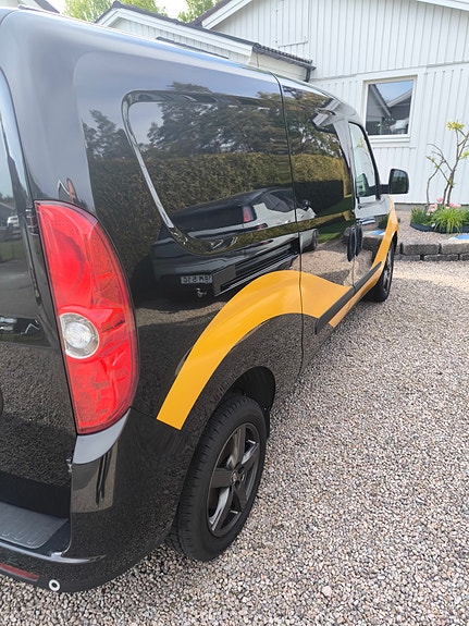 Fiat Doblo 4 of 5