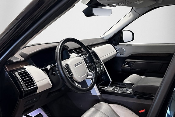 Land Rover Discovery 8 of 25