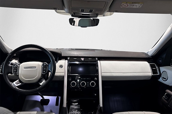Land Rover Discovery 10 of 25