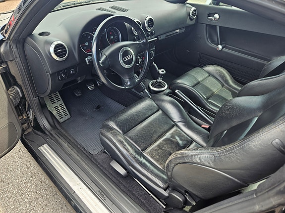 Audi TT 5 of 5