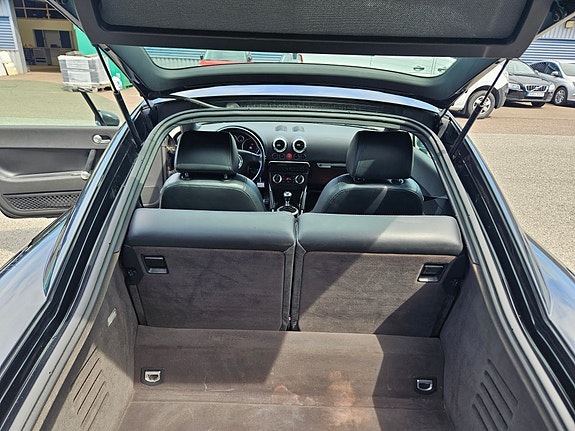 Audi TT 7 of 8