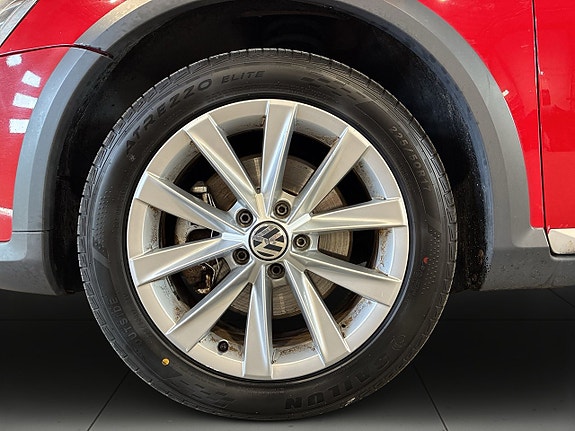 Volkswagen Passat Alltrack 14 of 21