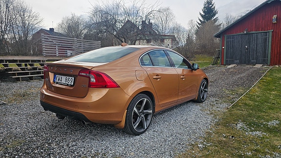 Volvo S60 5 of 5