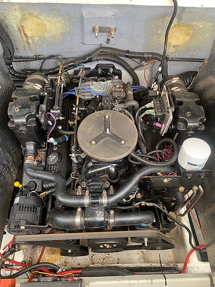 Ses Ray 230 Daycruiser. Mercruiser 383 Mag stroker 18 of 22