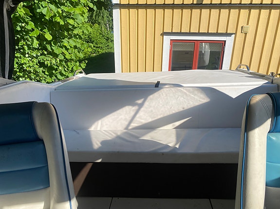 Ses Ray 230 Daycruiser. Mercruiser 383 Mag stroker 3 of 22