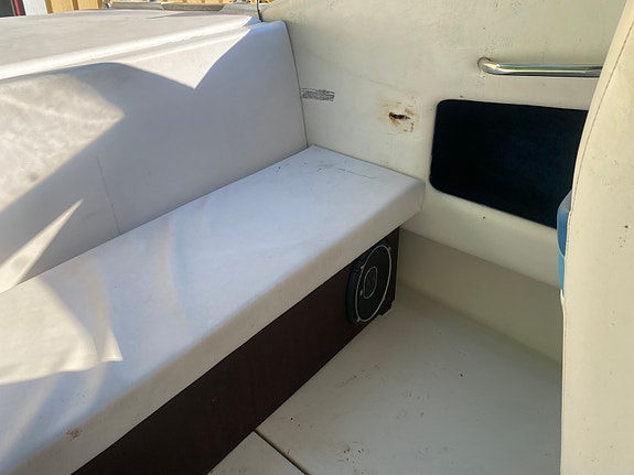 Ses Ray 230 Daycruiser. Mercruiser 383 Mag stroker 7 of 22