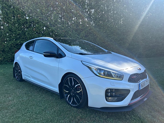Kia ProCeed 7 of 10