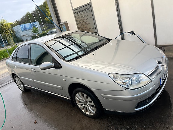 Citroen C5 2 of 5