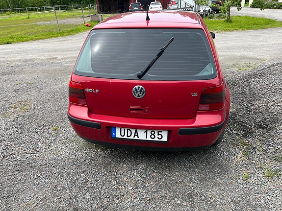 Volkswagen Golf IV 4 of 4