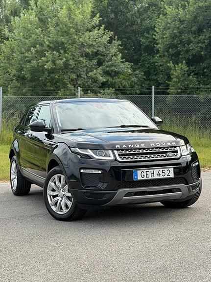 Land Rover Range Rover Evoque 2 of 5