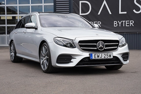 Mercedes-Benz E200 24 of 27