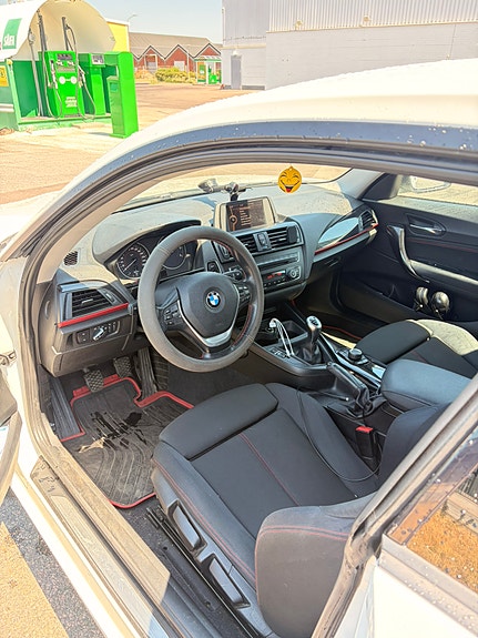 BMW 118d 5 of 5