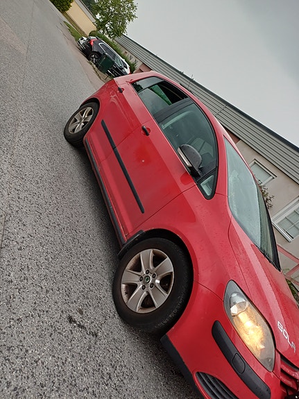 Volkswagen Golf Plus 2 of 6