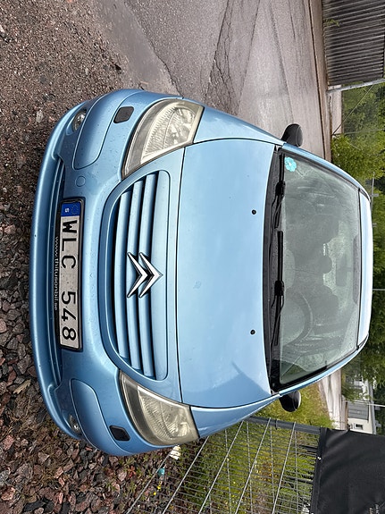 Citroen C3 2 of 3