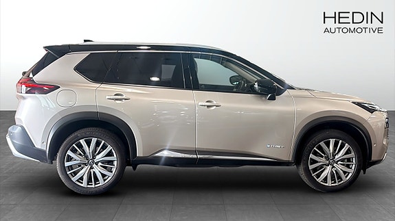 Nissan X-Trail 6 of 12