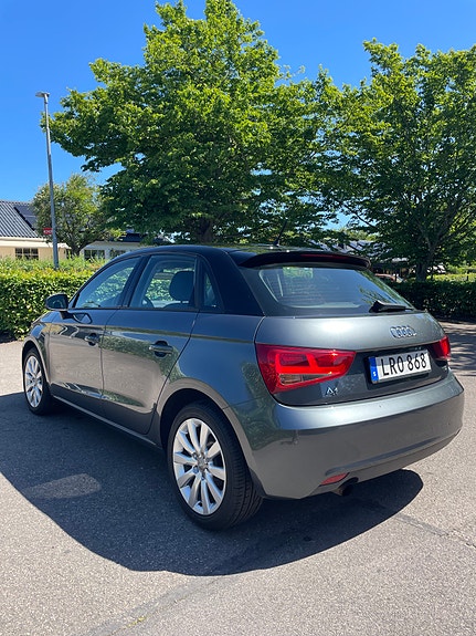 Audi A1 3 of 5
