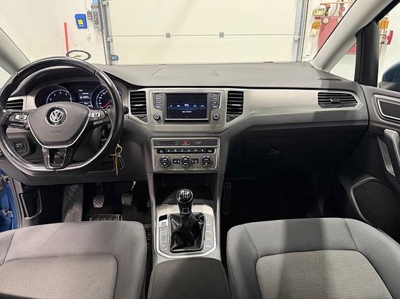 Volkswagen Golf Sportsvan 7 of 13