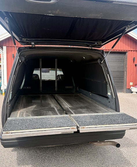 Volvo 940 3 of 4