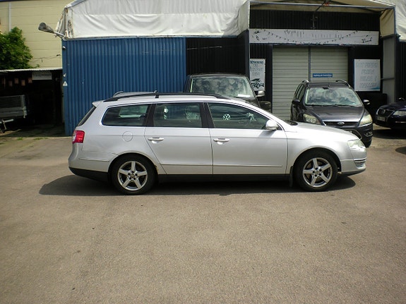 Volkswagen Passat 5 of 5