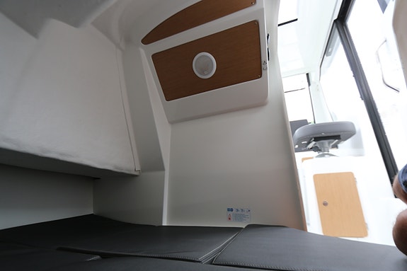 BENETEAU BARRACUDA 7 2019 13 of 14
