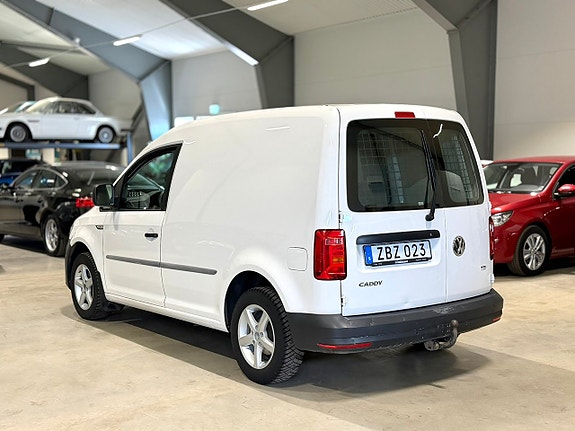 Volkswagen Caddy 4 of 5