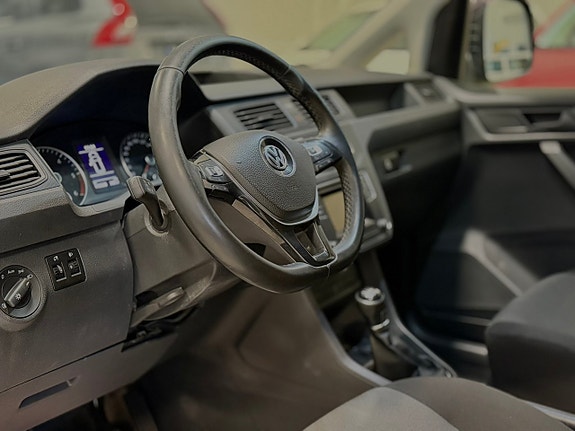 Volkswagen Caddy 5 of 5