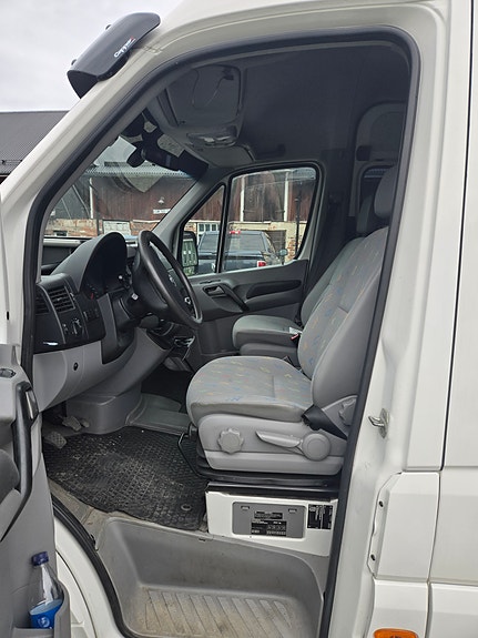 Volkswagen Crafter 35 9 of 9
